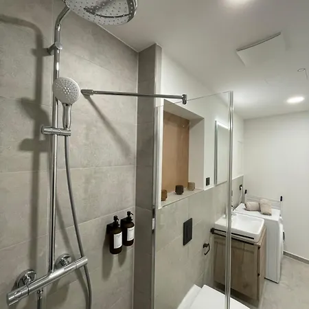 Exklusives Wohnen Im Historischen Wasserturm Dem Highlight Von We107 델리취
